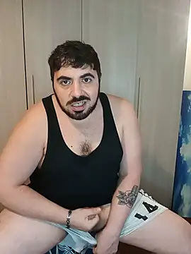 bear_skinny live cam on StripChat