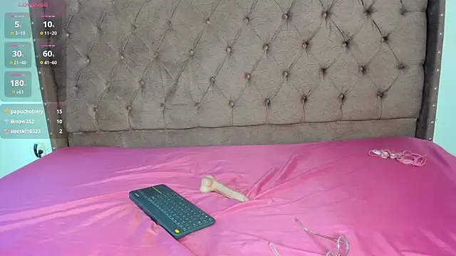 lau_hotfox webcam
