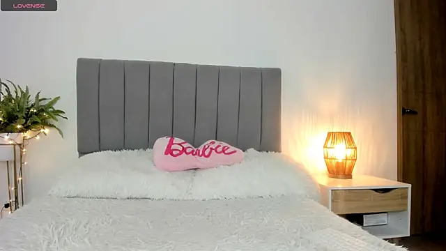 sophie_connors webcam
