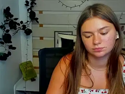 Josephine_Kiss webcam