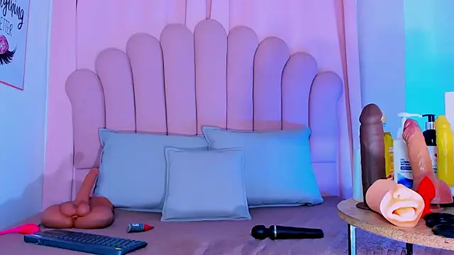 NicoleMadrird webcam