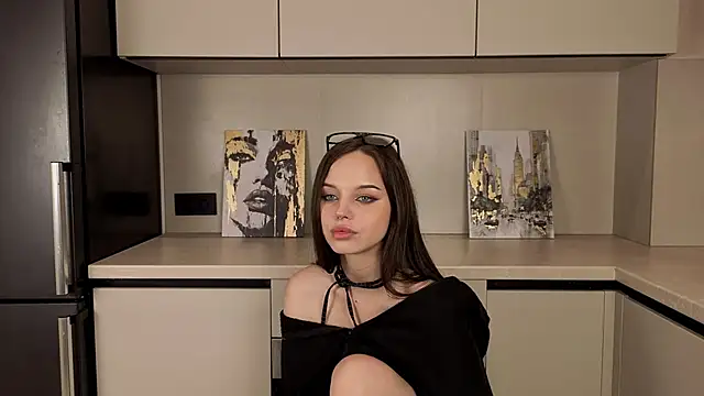 AnikaVelour webcam