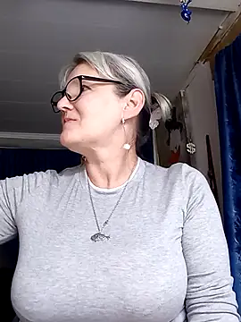 irinamaux webcam
