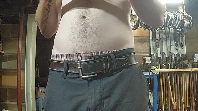 Bigoleslong98765 live sex cam