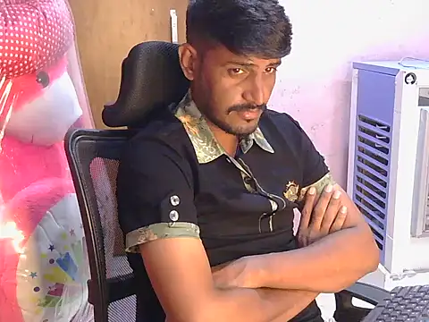 HotXKrish webcam