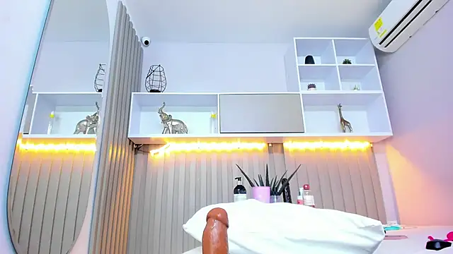 natalyWilliams webcam