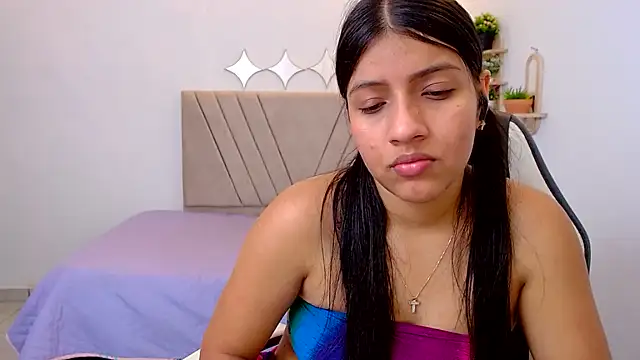 zara_cute webcam