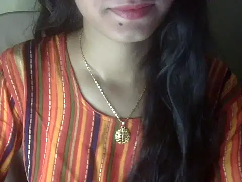 Shezi_N webcam