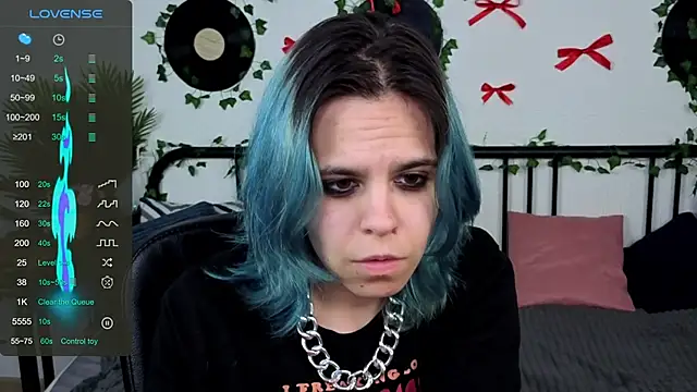 LiraBelle webcam