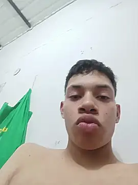 curious_straight_guy webcam