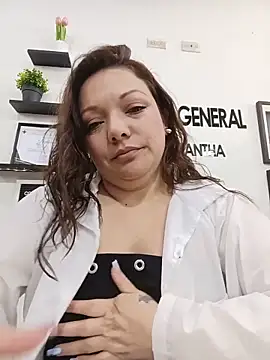SAMANTHA--02 webcam