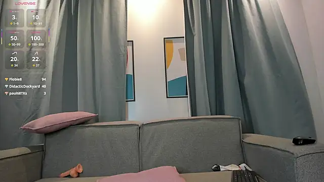 Nayla_Luxe webcam