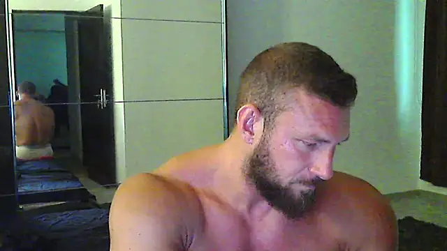 muscularkevin webcam