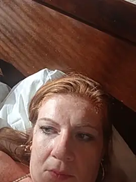 nakedgarbageperson webcam