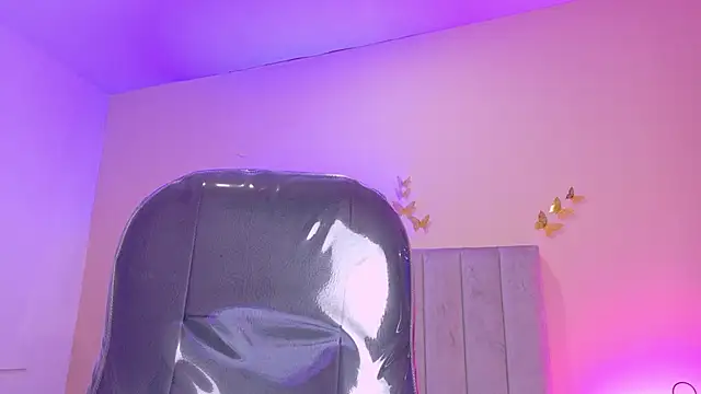Nascary_Fox webcam