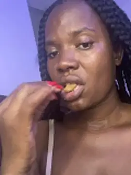 Keylinda75 webcam