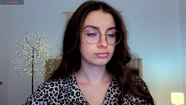 Real_cutie1 webcam