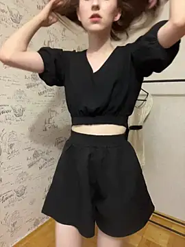 MeowyChans live sex cam