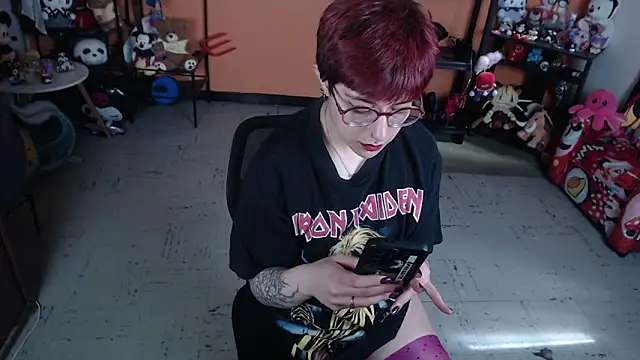 MissMiia2 webcam