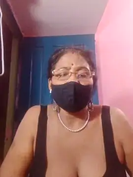 yamuna_033 - YAMUNA_033's free webcam - UK Sex Cams