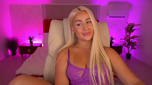 LiaBrazzerr webcam