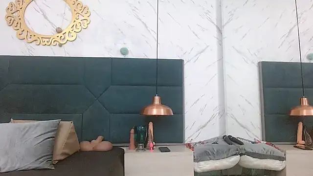 chanel_grant webcam