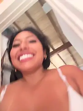 emmyjhonson07 webcam
