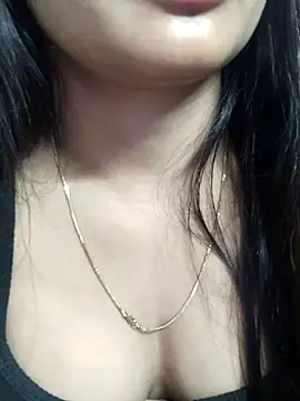 Wild-janvi webcam