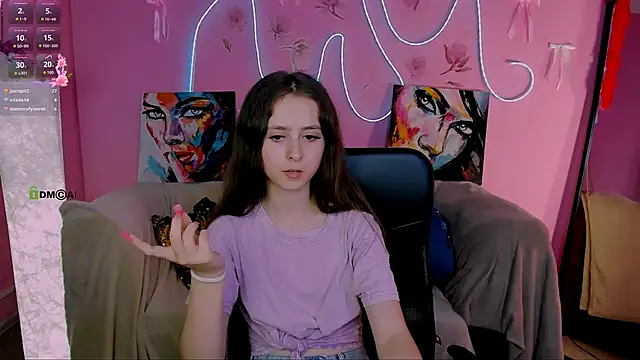 rebecca_smile webcam
