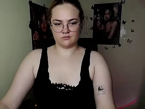RinaRiii webcam