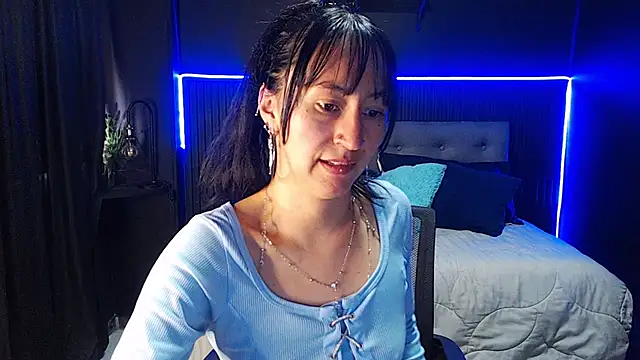 Sophia_w_ webcam