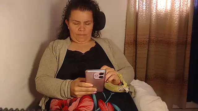 agathamiller01 webcam