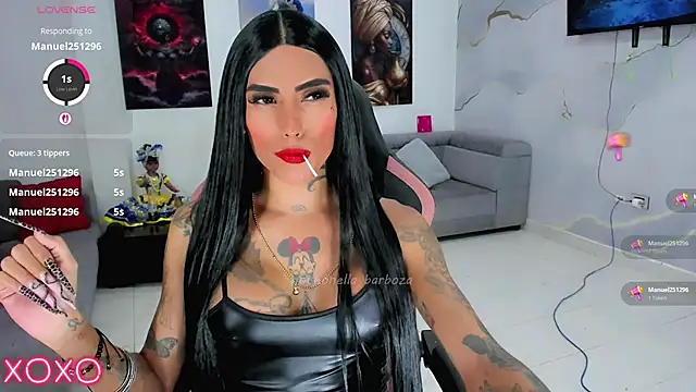 Nella_Dolls live cam
