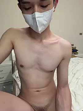 llkiki live cam on StripChat