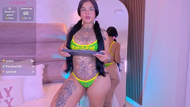 madyson_fox live cam on StripChat