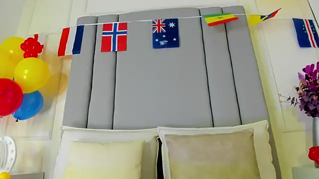 CannelaSmith webcam