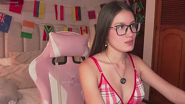 Alanna-Rosse webcam