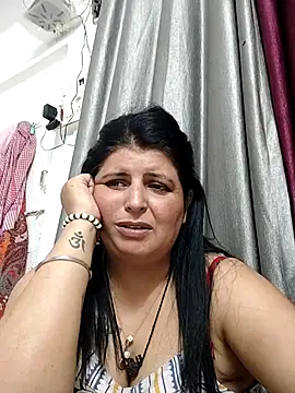 Jann_Riya333 live cam on StripChat