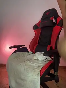 curvy_erotic1 webcam