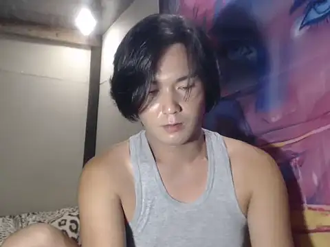 urhalfguyxx webcam