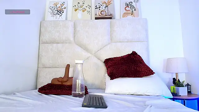 elizawiliamst webcam