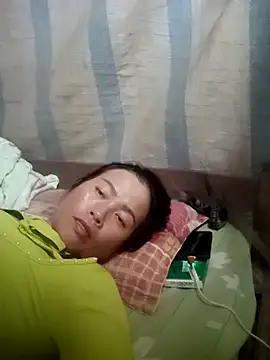 phuongtrinh1 live cam on StripChat