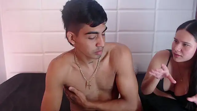 Milo_and_Mily webcam