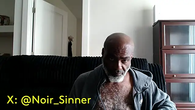 sinnernoir live cam on StripChat