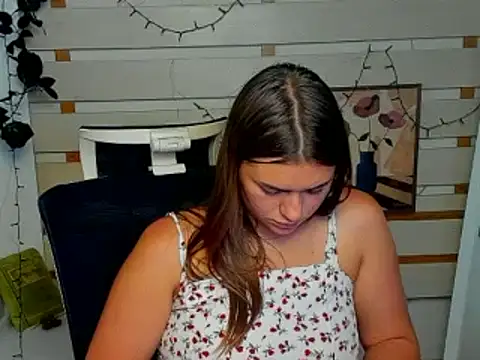 Josephine_Kiss webcam
