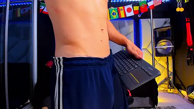 aydenmiller96 - Aydenmiller96's free webcam - UK Sex Cams