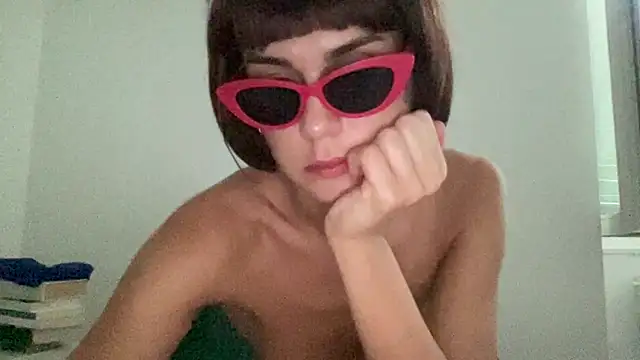 SlowVenomXX webcam