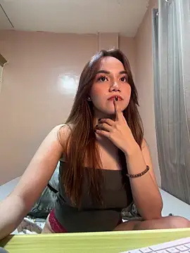expnsivecandy live cam on StripChat