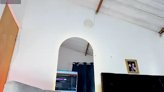 Iselisrose - Male webcam sex chat