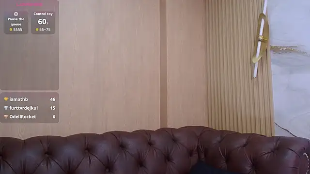 rox_luxury_tf live cam on StripChat
